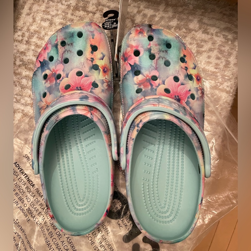 Floral Classic Crocs